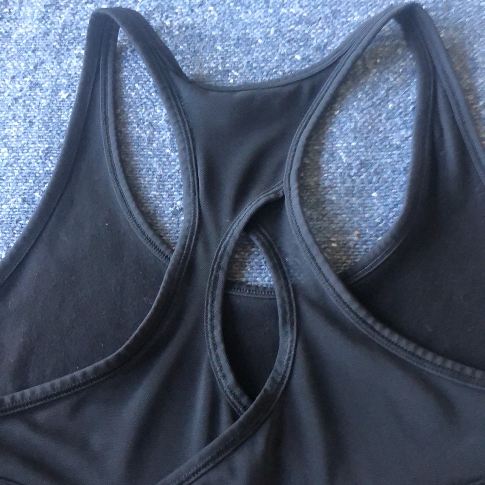 Lululemon sz10 black luon w mesh tank❤️ - Picture 2 of 8